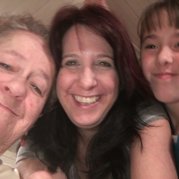 Meet the Posher - Picture 2 of 2